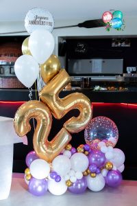 Composition et bouquets de ballons pour un anniversaire 25 ans au Winsfield à Chambéry