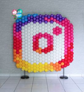 Logo instagram décoration mur de ballons en Savoie, événement professionnel